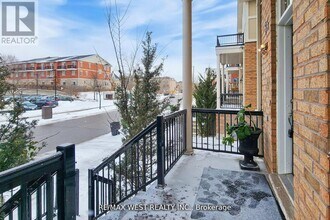 35 Bell Estate Rd in Toronto, ON - Building Photo - Building Photo