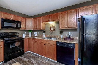Bluff View at Northside Apartments in Hixson, TN - Foto de edificio - Building Photo
