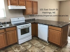 101 E South St in Hastings, NE - Building Photo - Building Photo