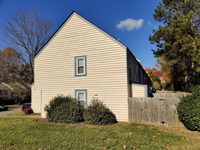 721 S Hyannis Dr in Richmond, VA - Building Photo - Building Photo