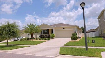 4858 Magnetite Lp in Mount Dora, FL - Building Photo