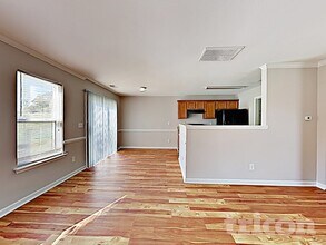 1111 Rolette Ct in Charlotte, NC - Building Photo - Building Photo