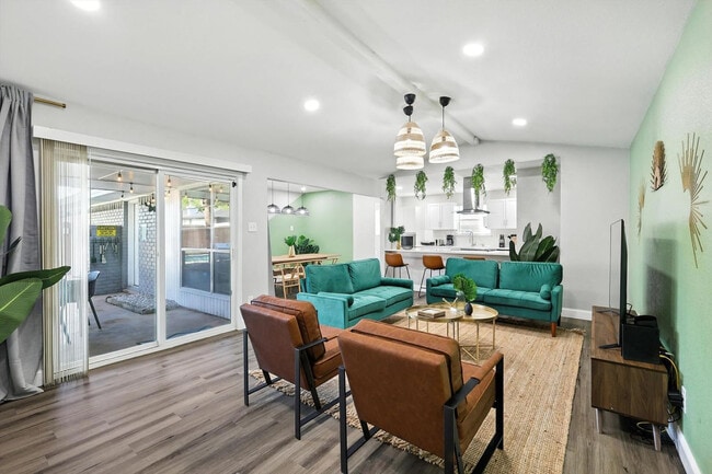 1231 Springbrook Cir