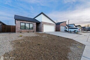 4523 22nd Pl in Lubbock, TX - Building Photo