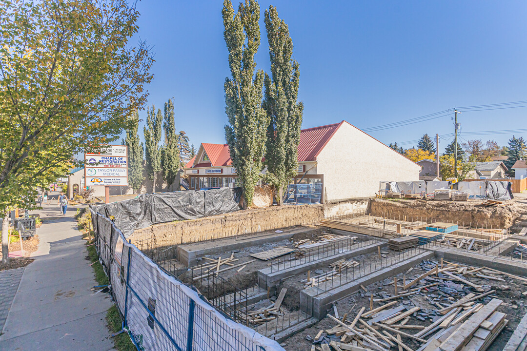 Phase 2 in Beaumont, AB - Building Photo