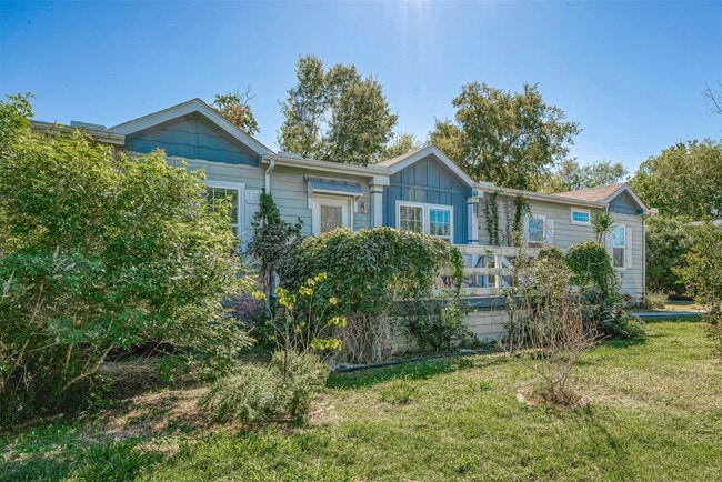 property at 20547 S Post Oak Blvd