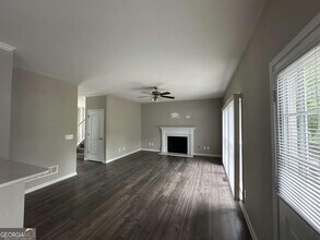 7424 Harbor Cove Ln in Stone Mountain, GA - Building Photo - Building Photo