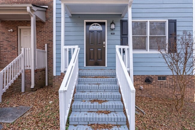 902 Creekside Dr in Clemson, SC - Building Photo - Building Photo