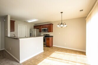9332 Macquarie Ln in Charlotte, NC - Building Photo - Building Photo