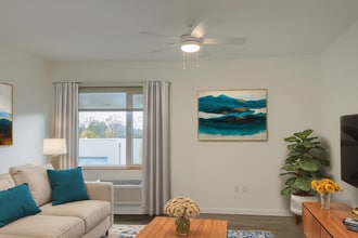 Cedar Grove Apartments in Portland, OR - Building Photo - Building Photo