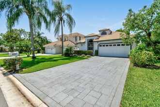 6867 Briarlake Cir in West Palm Beach, FL - Foto de edificio - Building Photo