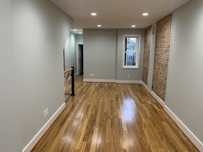 3530 Chestnut Ave in Baltimore, MD - Foto de edificio - Building Photo