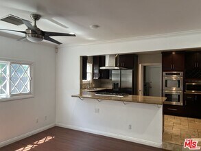 6000 Le Sage Ave in Los Angeles, CA - Building Photo - Building Photo