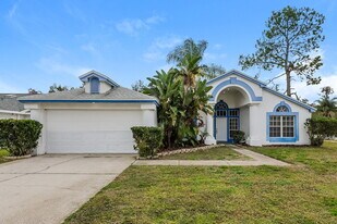 10232 Arrow Creek Rd in New Port Richey, FL - Building Photo