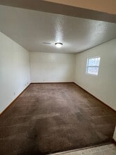 216-218 W Home St in Junction City, KS - Building Photo - Building Photo