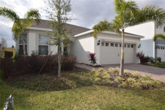 15966 Winding Bluff Dr in Montverde, FL - Building Photo - Building Photo