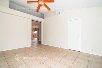 6615 N 77th Dr in Glendale, AZ - Building Photo - Building Photo