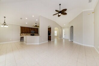 6340 Rookery Cir in Bradenton, FL - Building Photo - Building Photo
