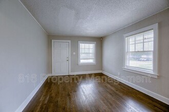 3914 Jackson Ave in Kansas City, MO - Building Photo - Building Photo