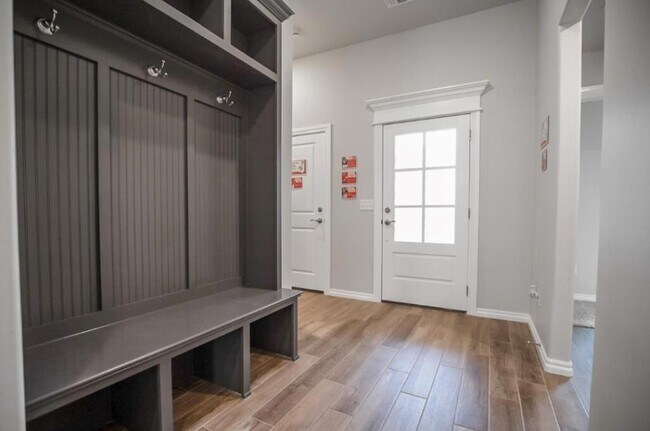 9225 NW 86th St in Yukon, OK - Building Photo - Building Photo