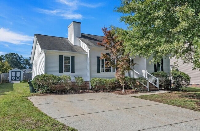 124 Creek Commons Ave in Garner, NC - Building Photo - Building Photo