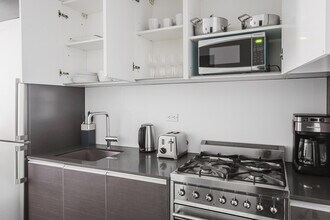 666 West End Ave, Unit SI FL10-ID1959 in New York, NY - Foto de edificio - Building Photo