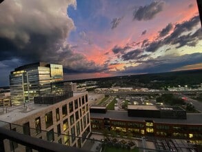 1650 Silver Hill Dr, Unit 1706 in Tysons, VA - Building Photo - Building Photo