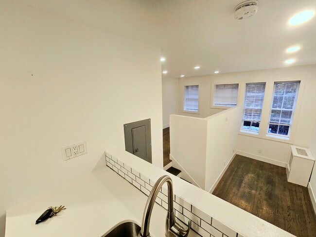 22 Phillips St, Unit 22