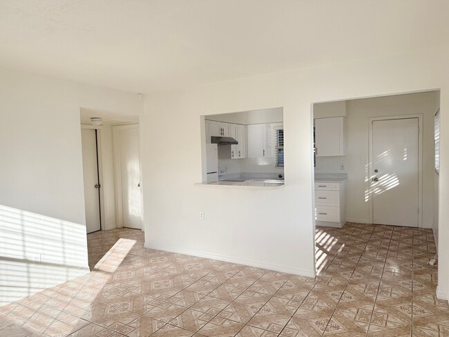 403 S Orion Ave in Clearwater, FL - Foto de edificio - Building Photo