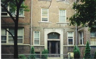 4416-4418 N Racine Ave Apartments