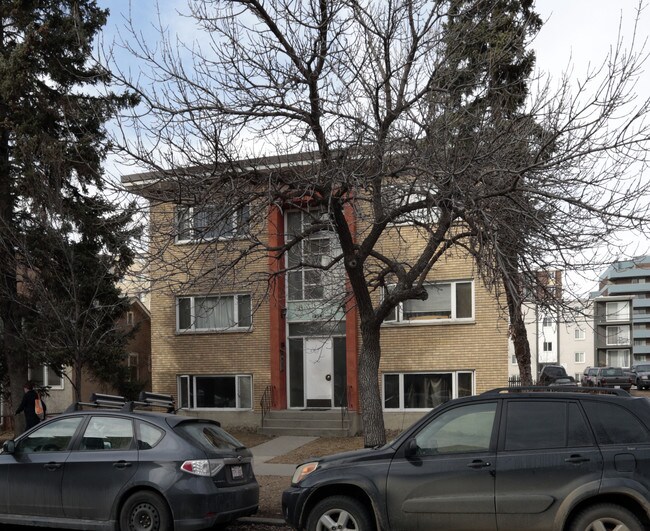 1216 15th Ave SW in Calgary, AB - Building Photo - Primary Photo