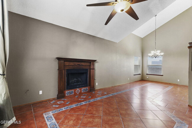 11312 Loma Royal Pl in El Paso, TX - Building Photo - Building Photo