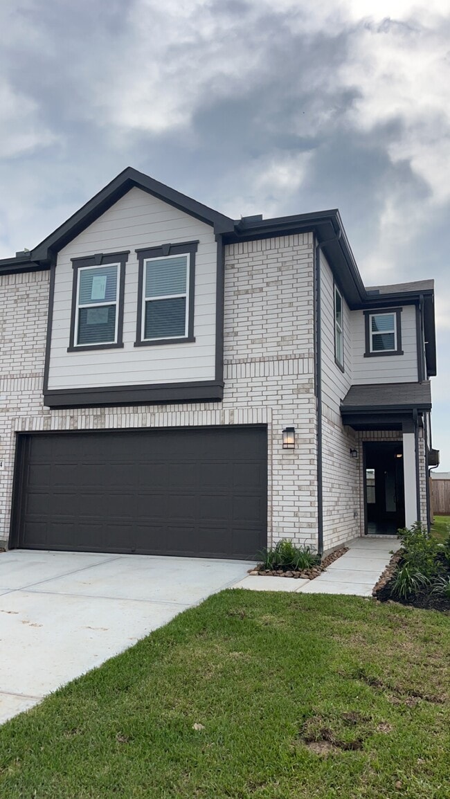 property at 5614 Smokey Bear Ln