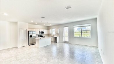 326 Bogey Dr in Davenport, FL - Building Photo - Building Photo