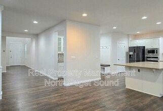 9638 15th Pl SE in Lake Stevens, WA - Building Photo - Building Photo