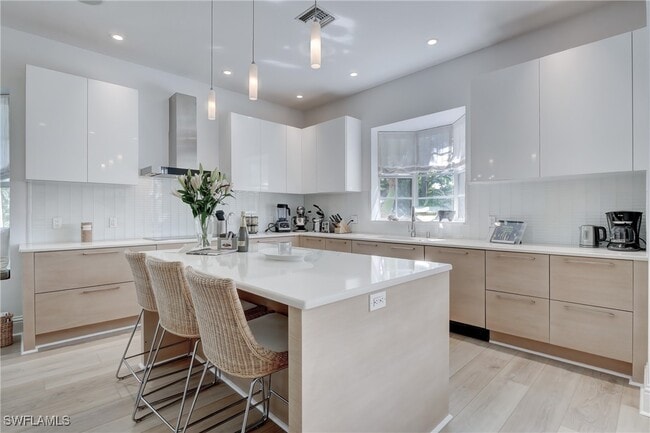 property at 687 9th Ave S