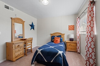 Ranch View Townhomes in Greenville, TX - Building Photo - Building Photo