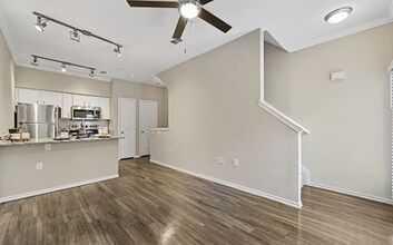 9225 Garland Rd in Dallas, TX - Building Photo - Building Photo