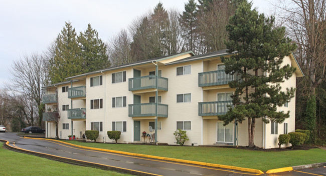 Hampton Heights Apartments in Seattle, WA - Building Photo - Building Photo