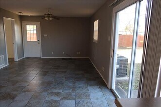 406 N Denny St in Howe, TX - Building Photo - Building Photo