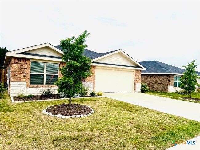 property at 1468 Dryden Ave