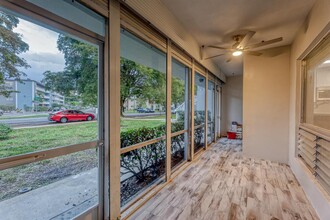 400 S Luna Ct, Unit 2 in Hollywood, FL - Building Photo - Building Photo