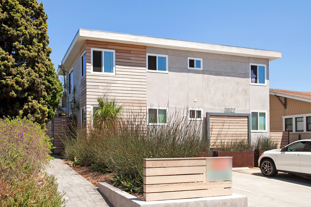 Farmers Market in San Diego, CA - Building Photo