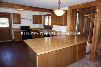 6080 Kinney Creek Rd in Evergreen, CO - Building Photo - Building Photo