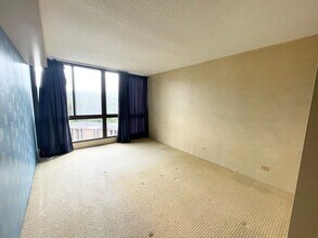 5090 Likini St in Honolulu, HI - Building Photo - Building Photo