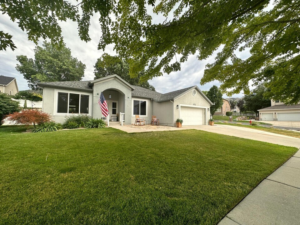 1172 Wild Tree Cir in Draper, UT - Building Photo