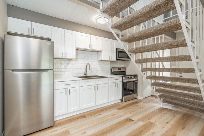 Creekbend & Chase Townhomes