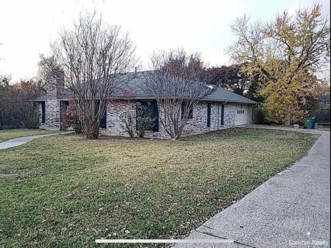 property at 1220 N Slope