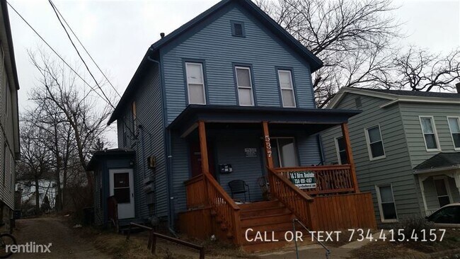 537 S 4th Ave in Ann Arbor, MI - Building Photo - Building Photo