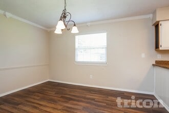 6128 Silver Leaf Dr in League City, TX - Building Photo - Building Photo